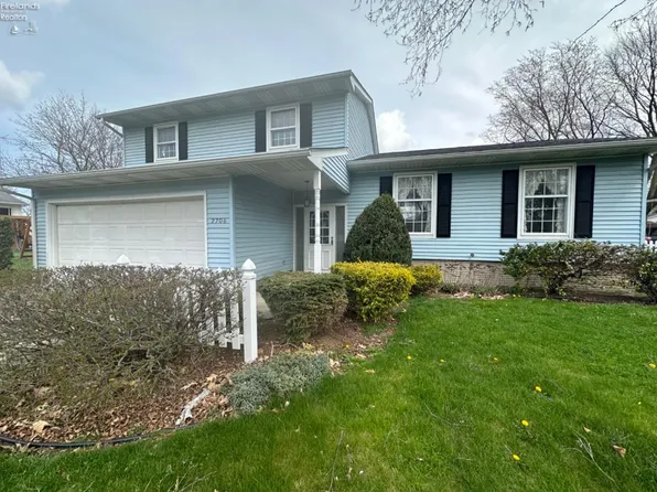 2706 Sweetbriar Dr, Sandusky, OH 44870