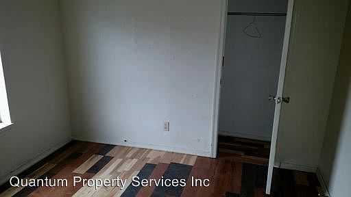 2nd image of 820 N N St