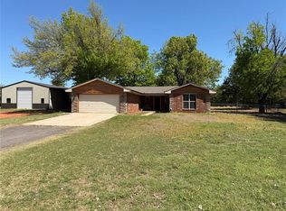 12009 Hope Rd, Mustang, OK 73064