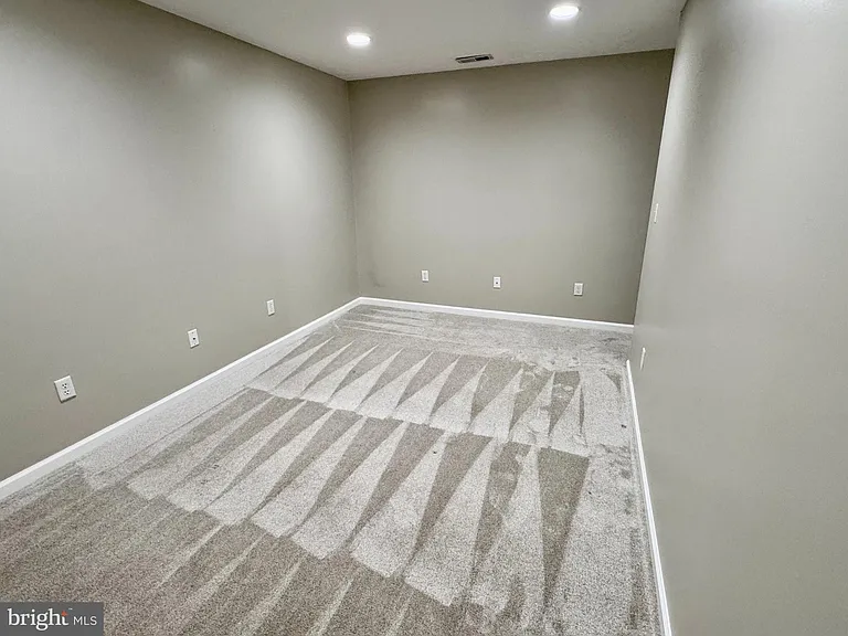 7280 Clara Smith St — Photo 38