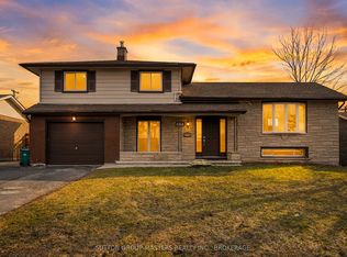 664 Fleet St, Kingston, ON K7M 5A5