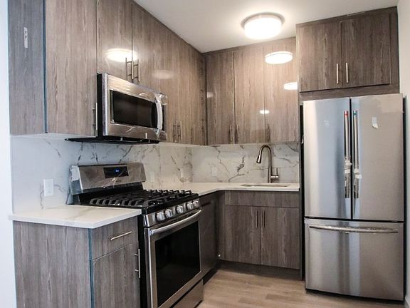 3rd image of 2131 Ocean Ave #5B-5