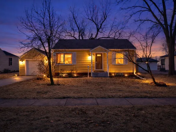 1169 SW Kenworthy Dr, Ankeny, IA 50023