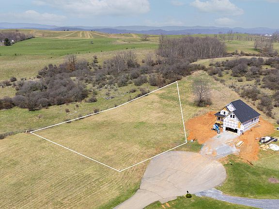 5th image of LOT 10 Willow Bend Ln