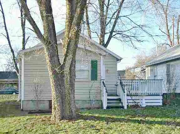2nd image of 706 S Kickapoo St