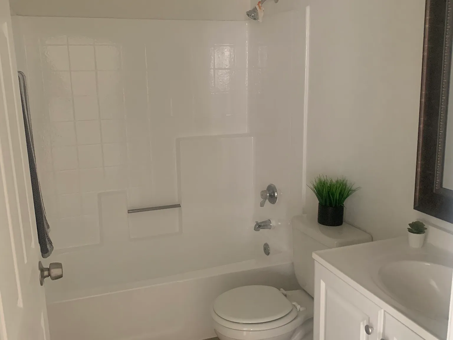 1 bed, 650 sqft, $1,795 — Photo 3