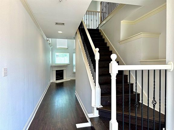 3rd image of 2549 Corbeau Dr