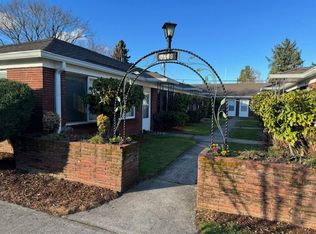 6739 SE Woodstock Blvd APT 1, Portland, OR