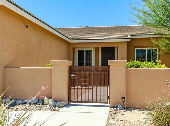 4th image of 66195 S Agua Dulce Dr