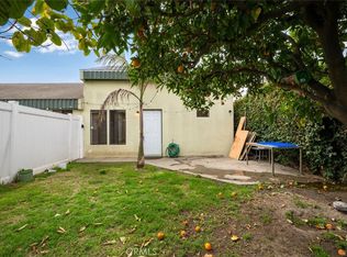 12101 Freeman Ave, Hawthorne, CA 90250