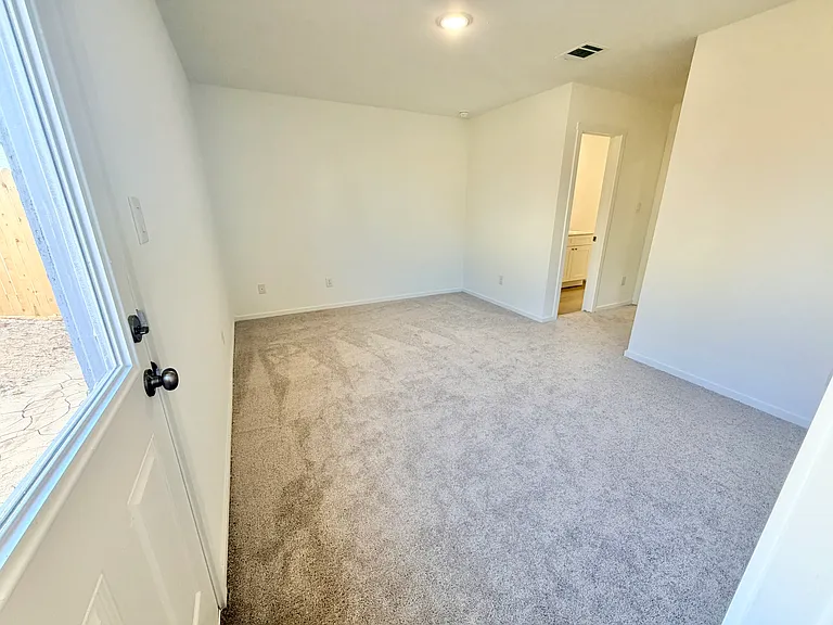 8530 Eucalyptus Hls — Photo 21