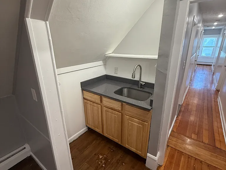 37 Ashmont St #3 — Photo 7