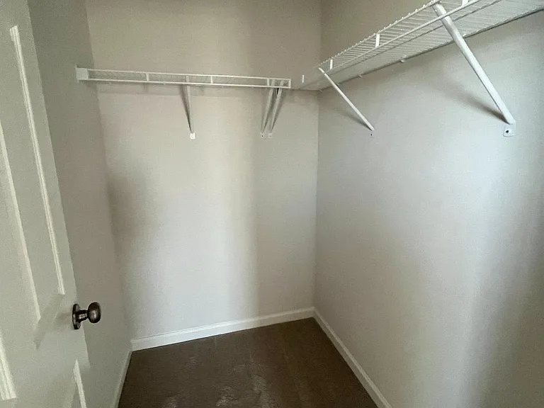 127 Lindy Way — Photo 7