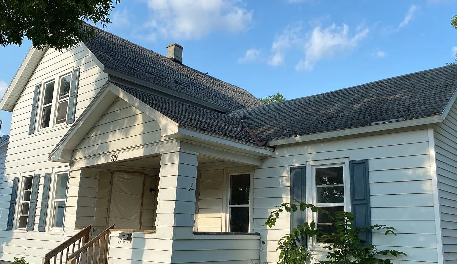 4 Bed 2 Bath Single Family Home in Wausau — Photo 1
