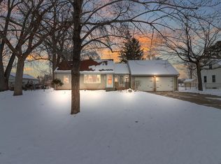 10895 Thrush St NW, Coon Rapids, MN 55433