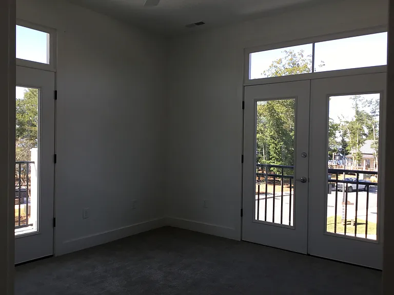 MV Flats @ Riverlights — Photo 44