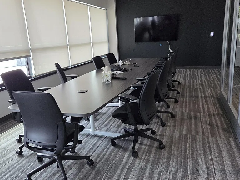 2970 SW 50th Ter #300-B — Photo 3
