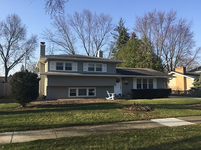 328 Rowan Ct photo 1