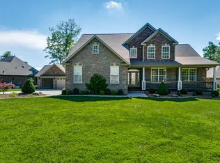 143 Goose Pointe Cir, Crossville, TN 38571