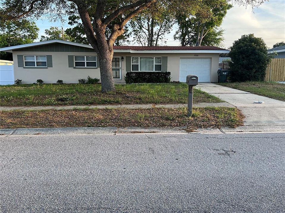1st image of 1325 Chesterfield Dr