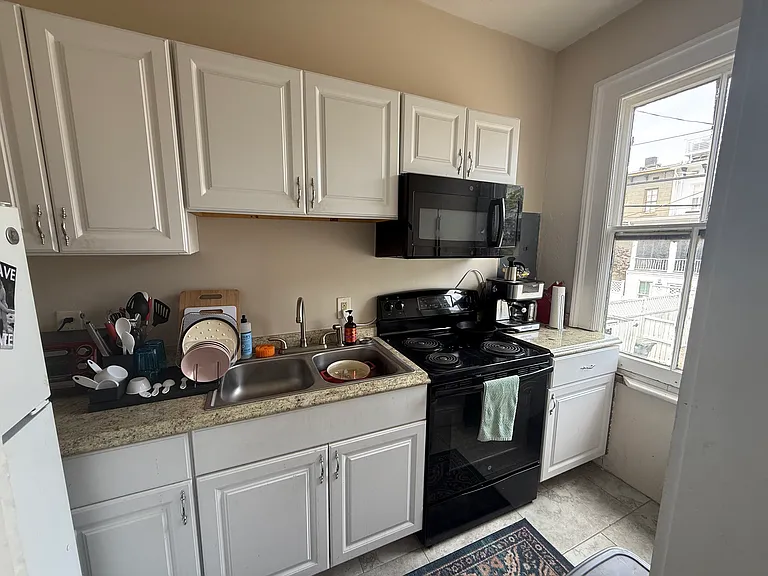 511 Lincoln St #B — Photo 6