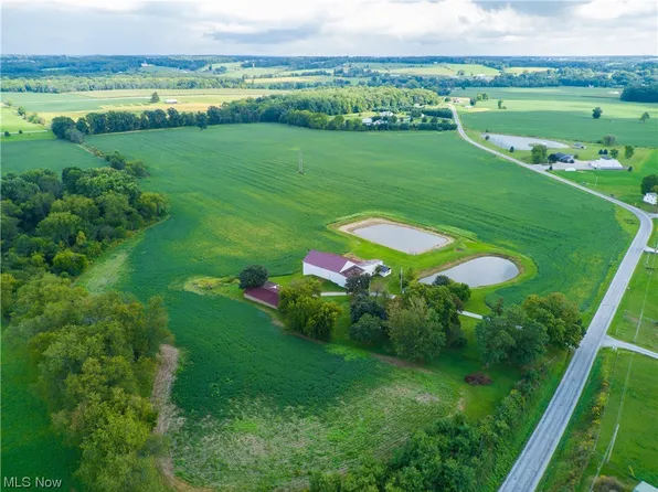 6022 E Messner Rd, Apple Creek, OH 44606