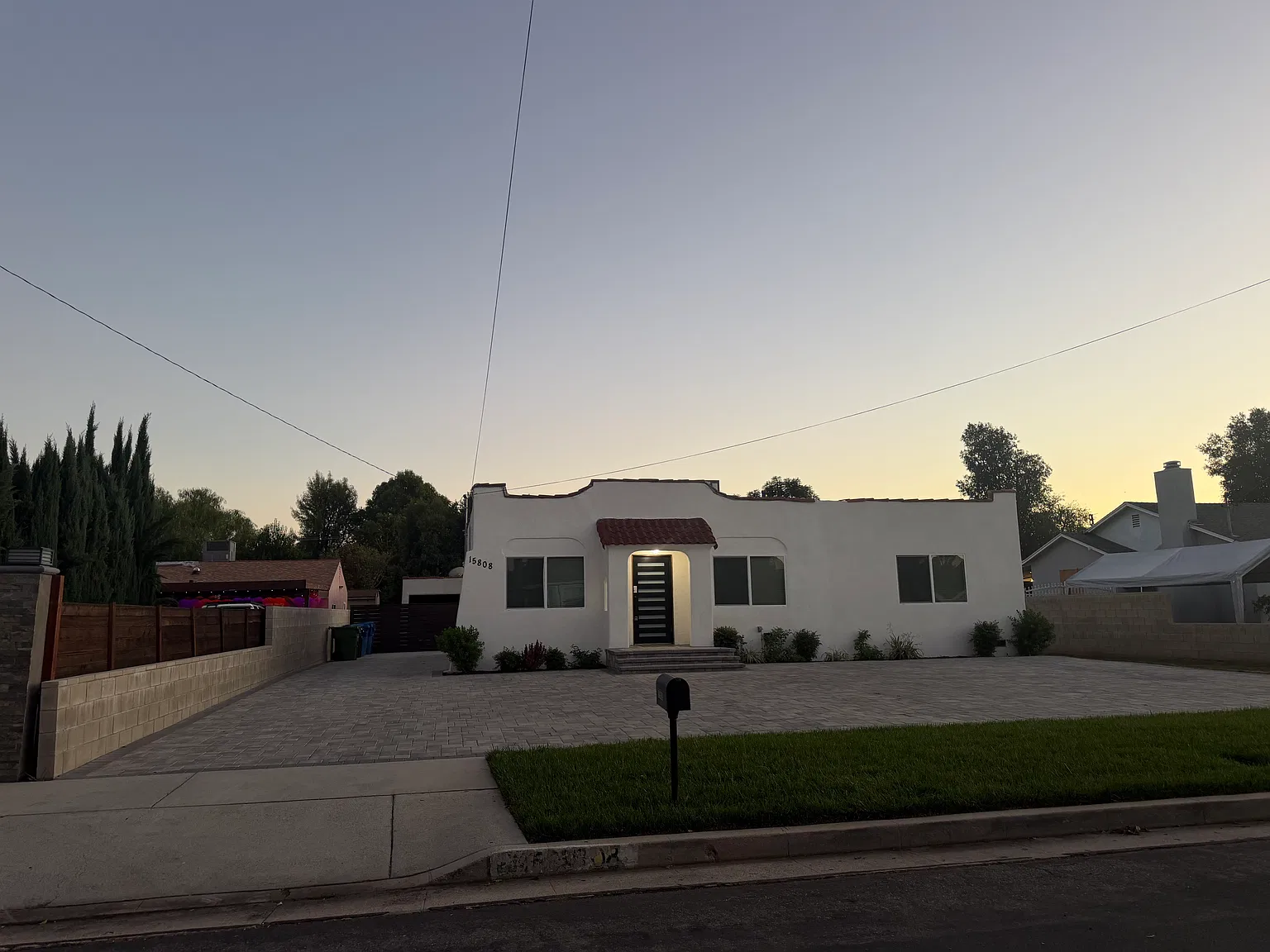 3 bed, 1280 sqft, $4,550 — Photo 3