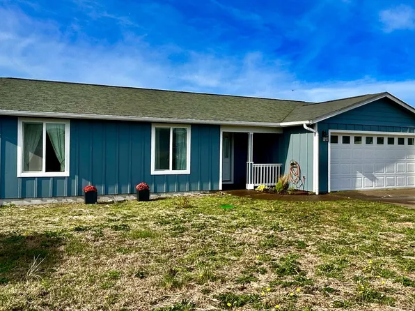 1941 NW Admiralty Cir, Waldport, OR 97394