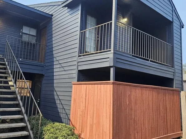 13480 S Thorntree Dr APT 316, Houston, TX 77015