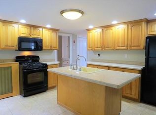 98 Commercial St #1, Weymouth, MA 02188