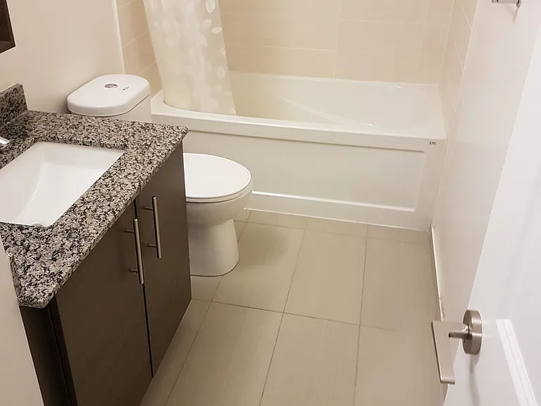 325 S Park Rd #805 — Photo 10