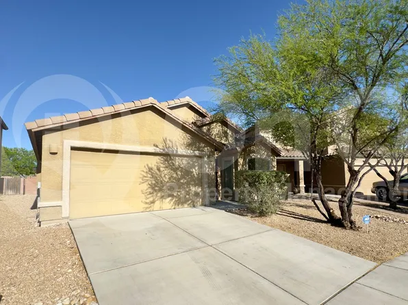 9029 S Cedarbrook Ln, Tucson, AZ 85706
