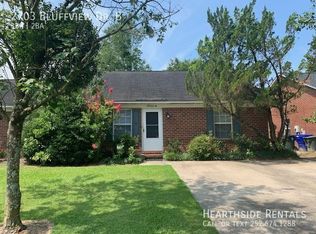 2703 Bluff View Dr #B, Greenville, NC 27834