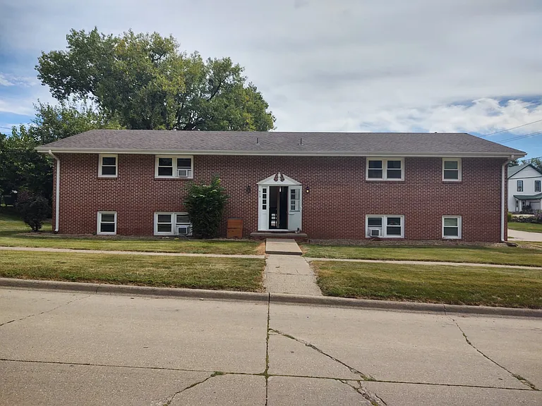 Sprint Depot Apartments — Photo 2