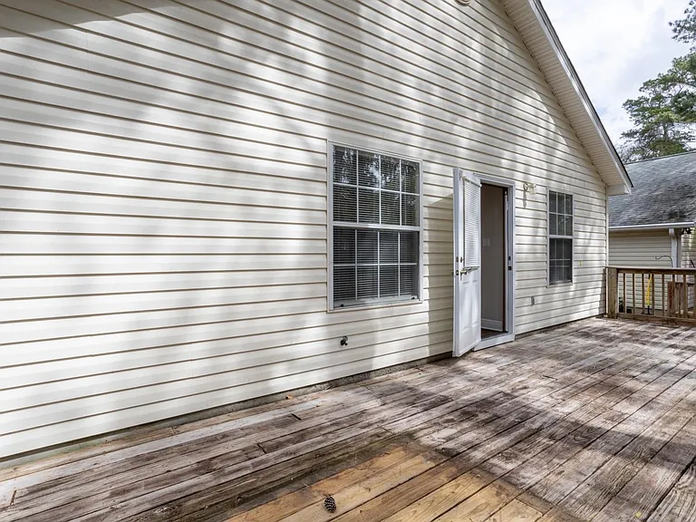 3569 Chatelaine Dr — Photo 32