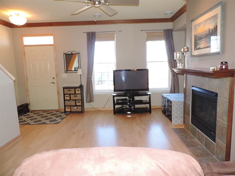 1st image of 6867 Yellowwood Ln #11