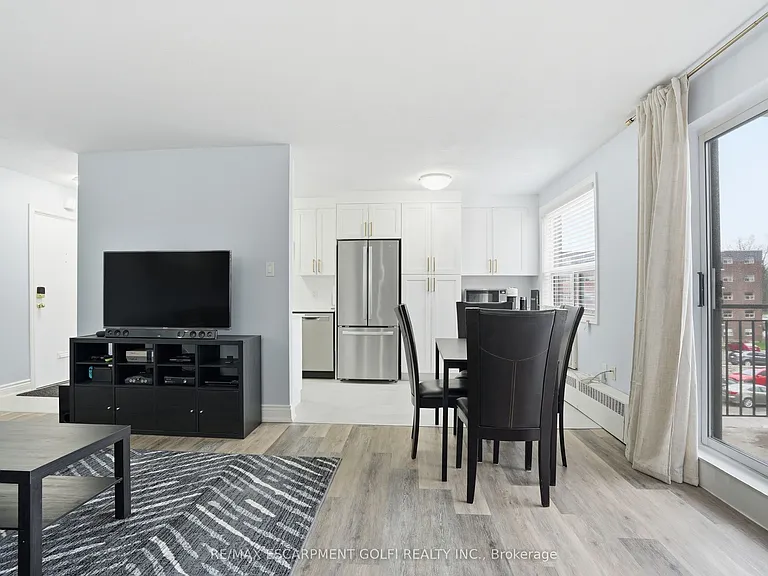 485 Thorold Rd #319 — Photo 6