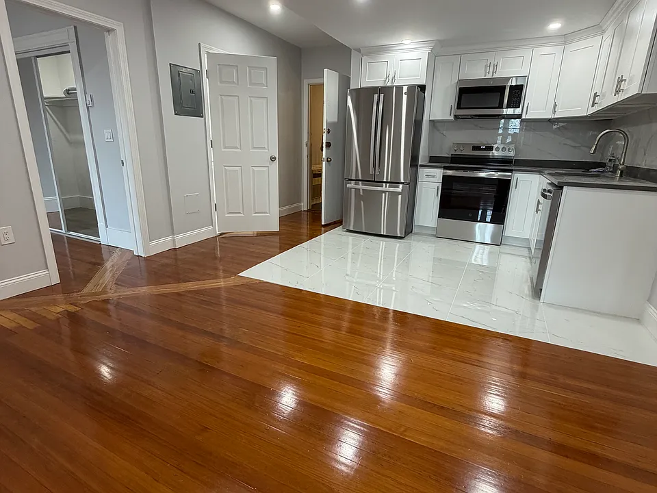 478 Commonwealth Ave #6B