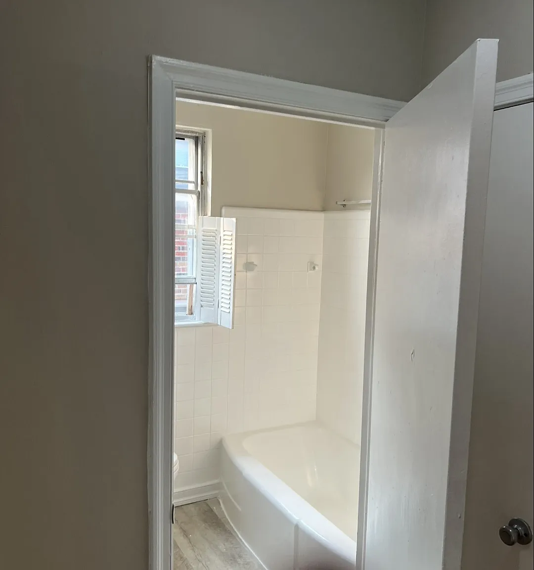 2 bed, 800 sqft, $1,350 — Photo 1