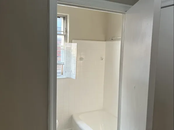 8314 Pickering Ave Floor 2, Philadelphia, PA 19150