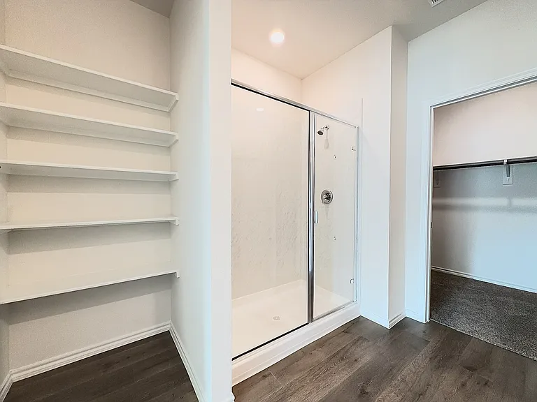218 Alice Springs Ln — Photo 10
