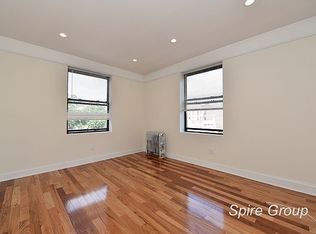 32-02 34th Ave #2C, Astoria, NY 11106