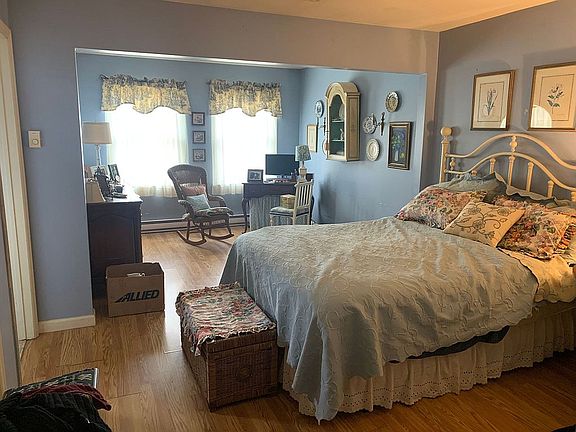 2nd image of 45 High Crest Dr