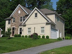 2nd image of 214 Ridge Ave