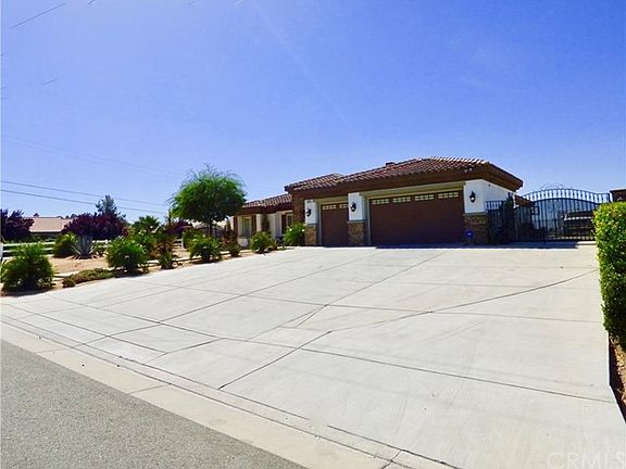 5th image of 22365 Rosary Ave