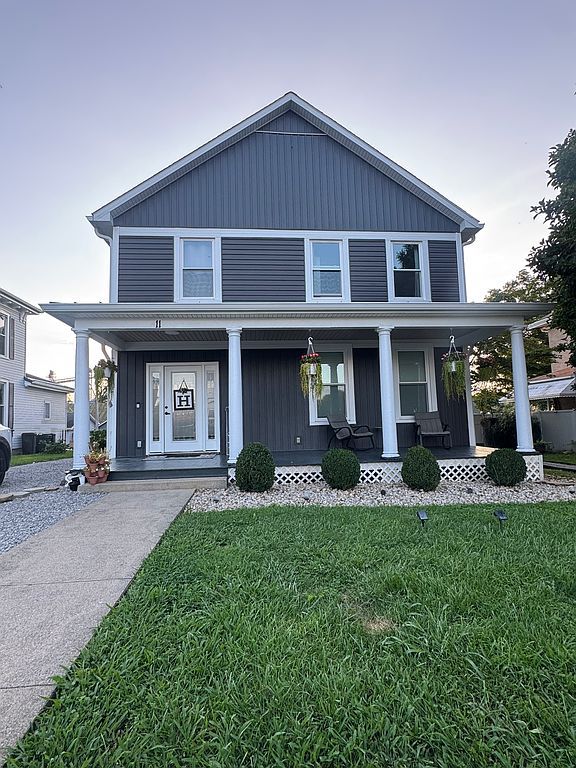 11 Oak St - Property Image