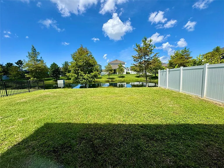 5424 Peaceful Creek Cv — Photo 21