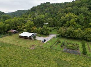 5930 Wet Mill Creek Rd, Celina, TN 38551