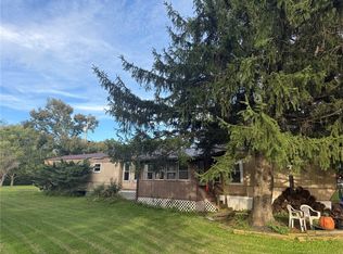 216 Lakeview Cir, Valencia, PA 16059