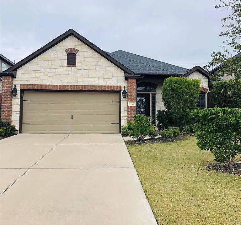 1st image of 27322 Aspen Falls Ln
